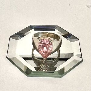 Sterling silver pink stone ring. Size 7.